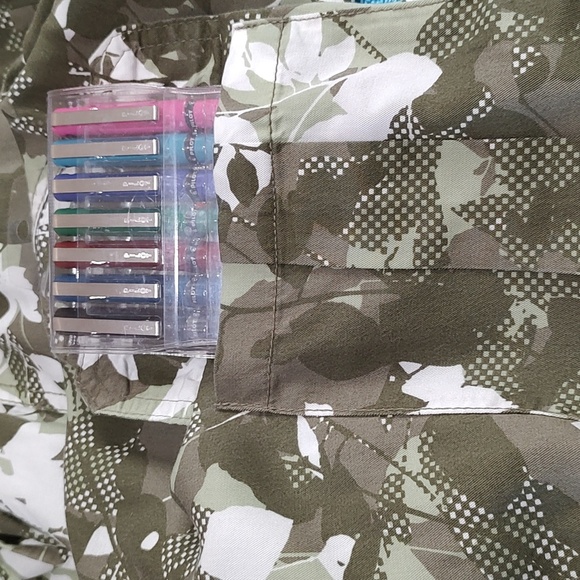 Lane Bryant Camo Pull On Drawstring Cargo Cropped Pants Size 14/16 - Picture 4 of 5